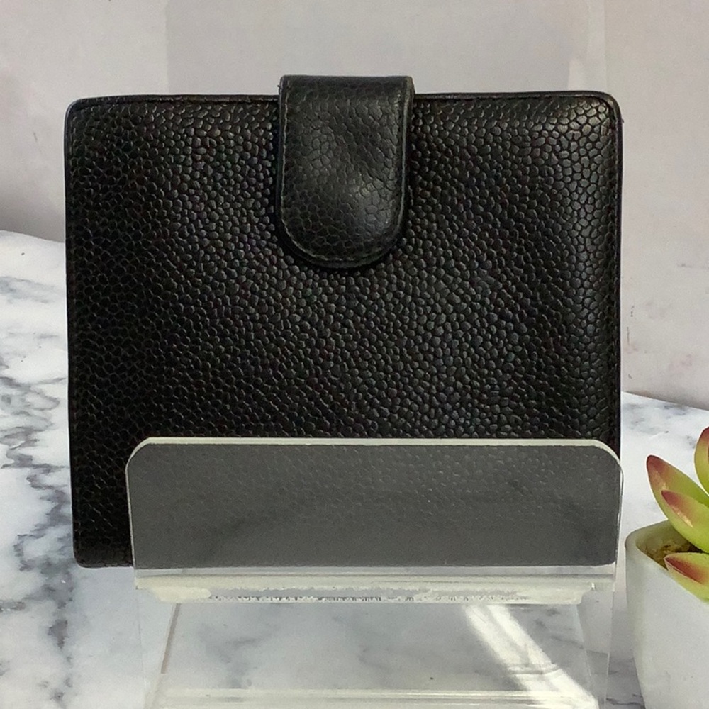GUC CHANEL Caviar Black Leather Wallet - Picture 2 of 5